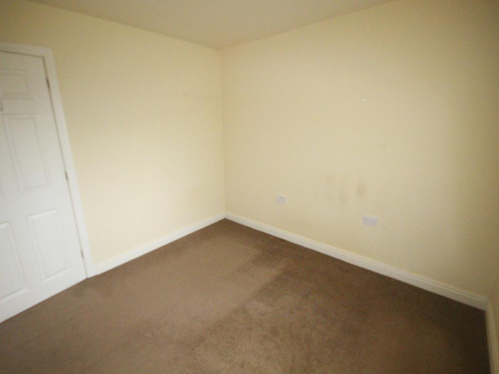 2 bedroom flat To Let in Burnley - IMG_1671.jpg